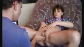 Dadi cantik brunette bojo nggawe neraka saka bukkake marang ireng bojomu ing Minggu