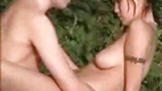 Facial kanggo lonthe nggantheng karo susu sanget